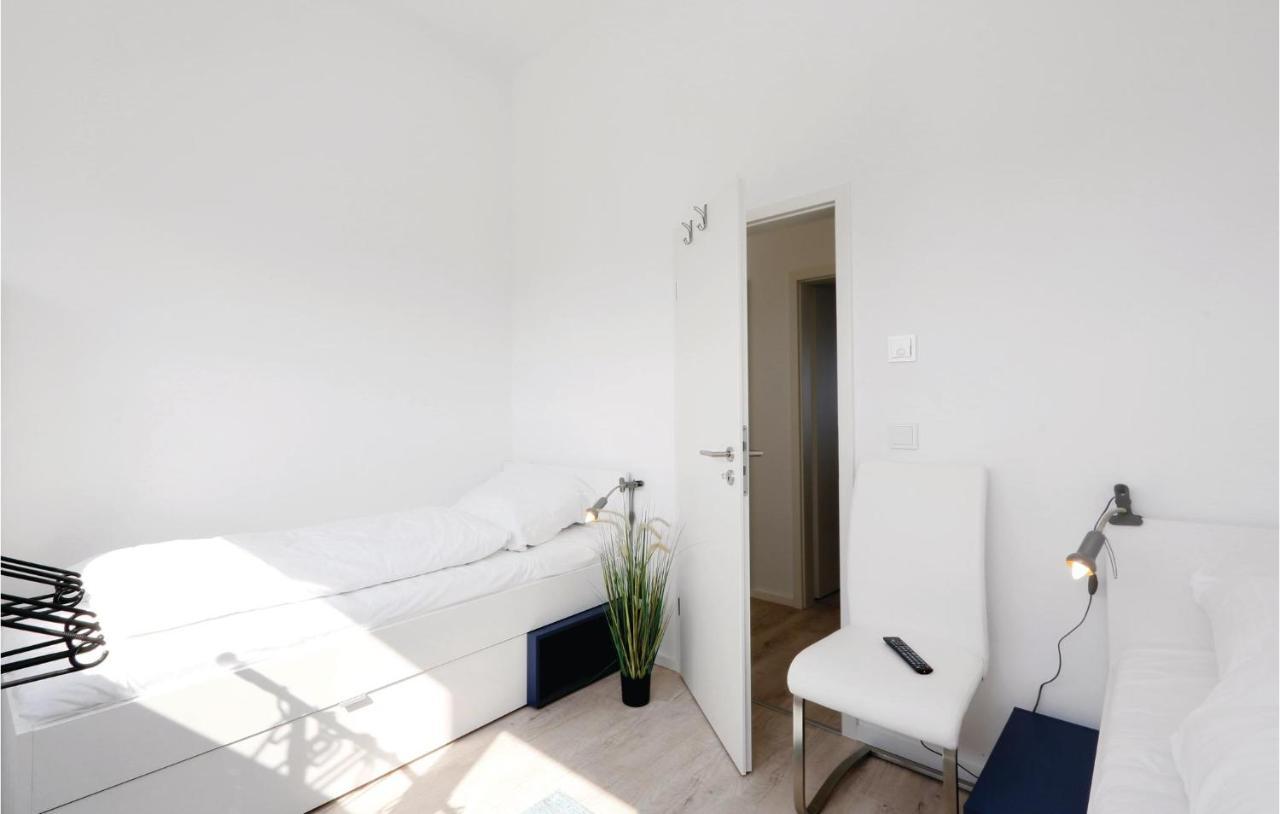Pet Friendly Apartment In Ostseeresort Olpenitz Exterior photo